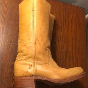 Frye campus banana boots